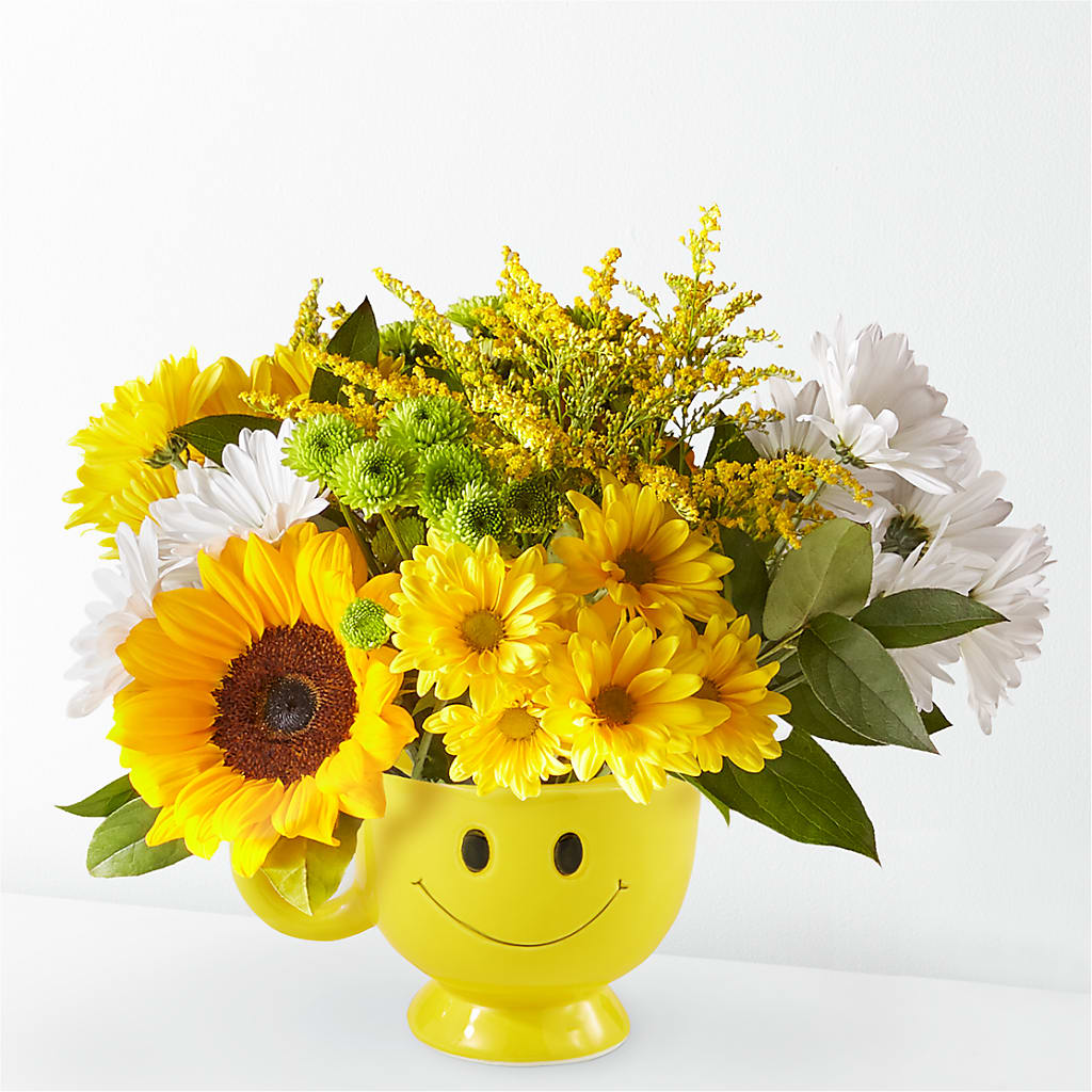 Joyful Smiles Bouquet – THE FLORAL SHOP BY LOWE'S NURSERY, Morganton NC