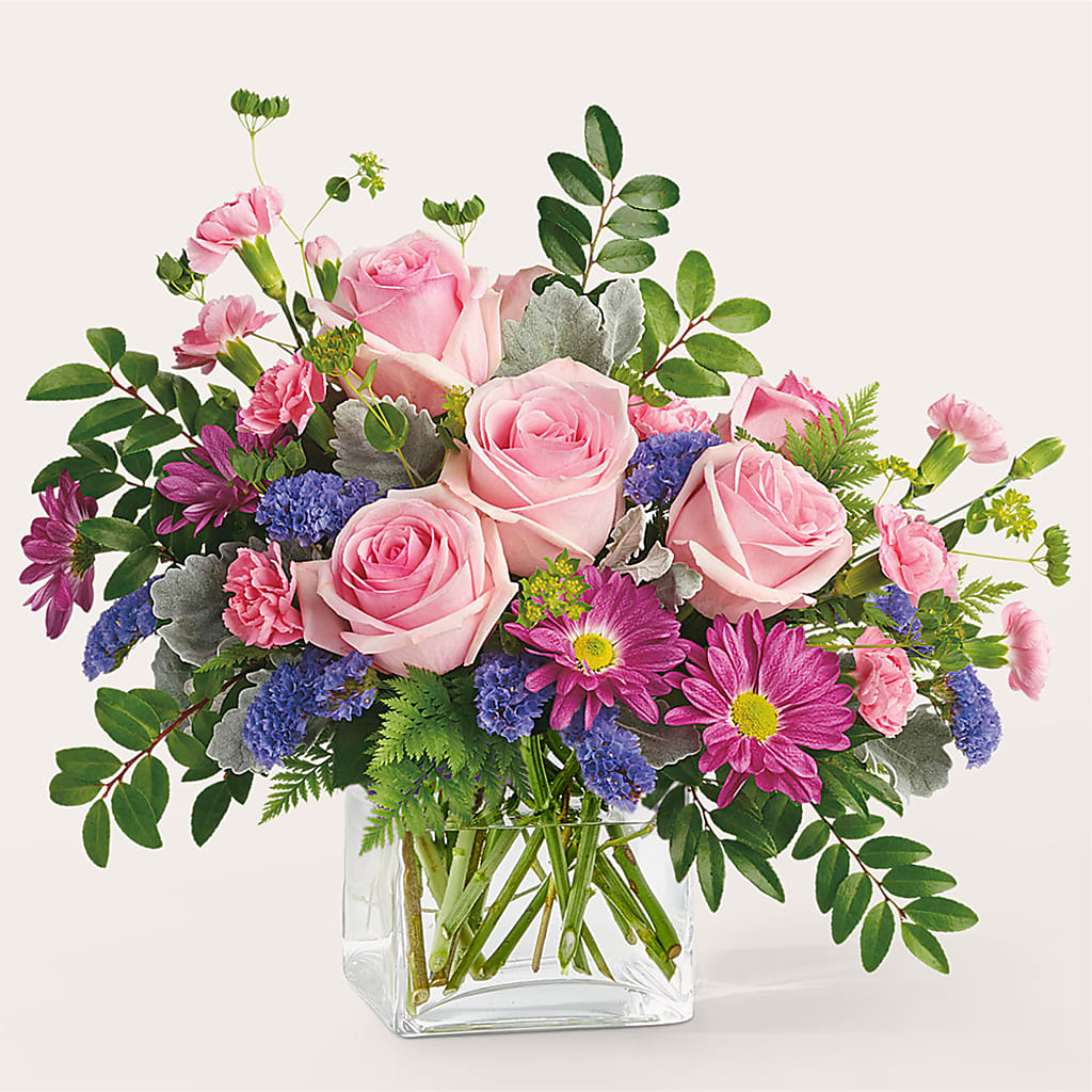 Starlet Bouquet – THE FLORAL SHOP BY LOWE'S NURSERY, Morganton NC