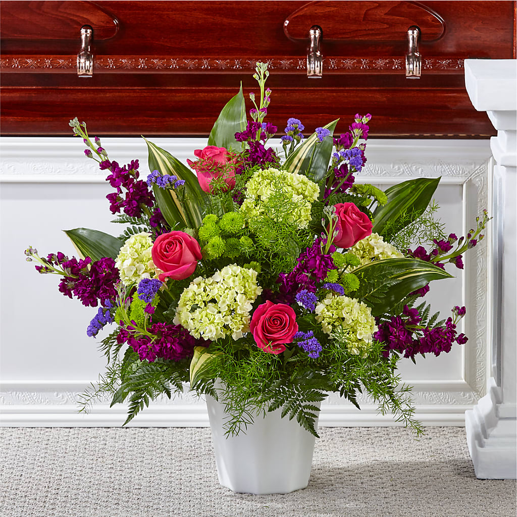 Beautiful Horizons Floor Basket – THE FLORAL SHOP BY LOWE'S NURSERY, Morganton NC