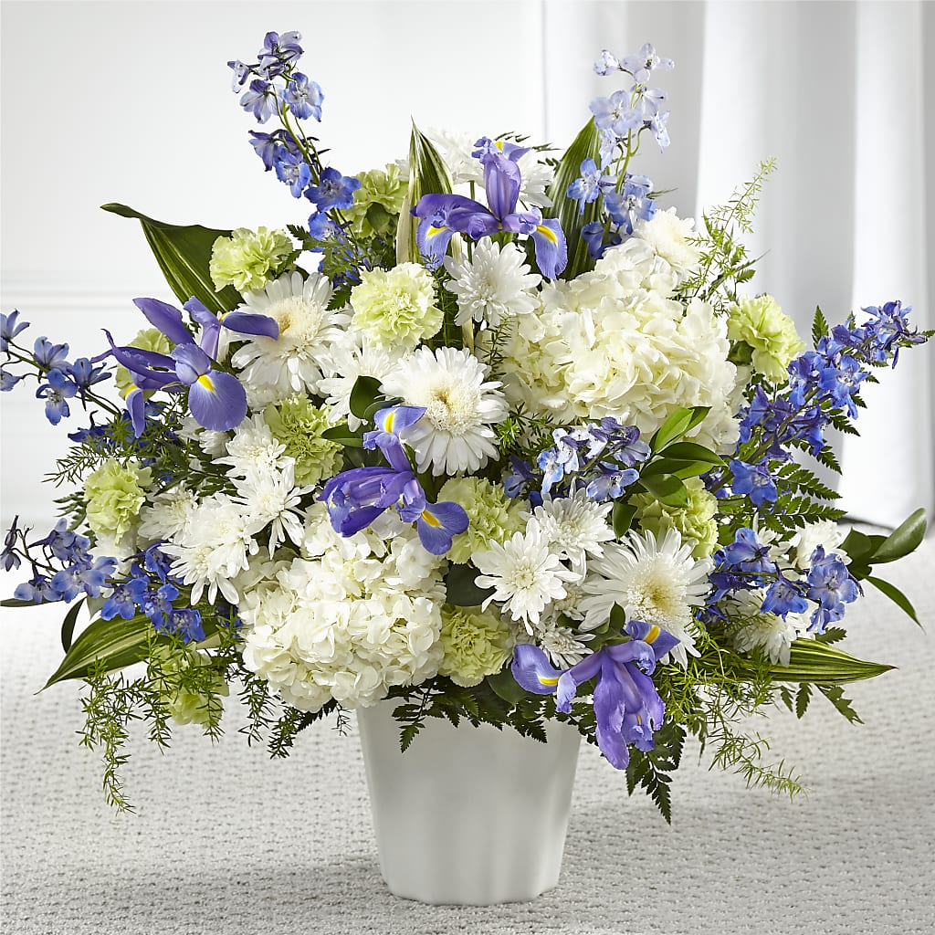 Soft Serenity Floor Basket – THE FLORAL SHOP BY LOWE'S NURSERY, Morganton NC