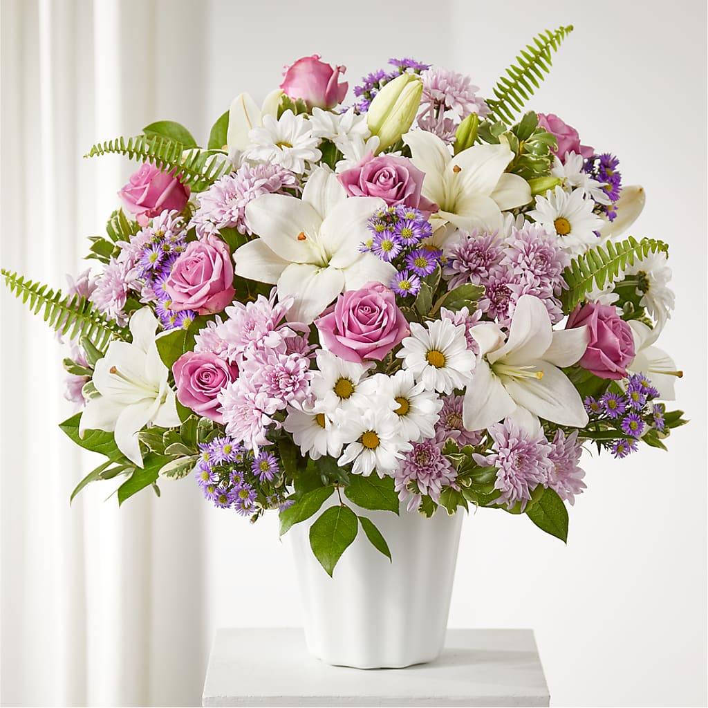 Warmest Thoughts Tabletop Basket – THE FLORAL SHOP BY LOWE'S NURSERY, Morganton NC