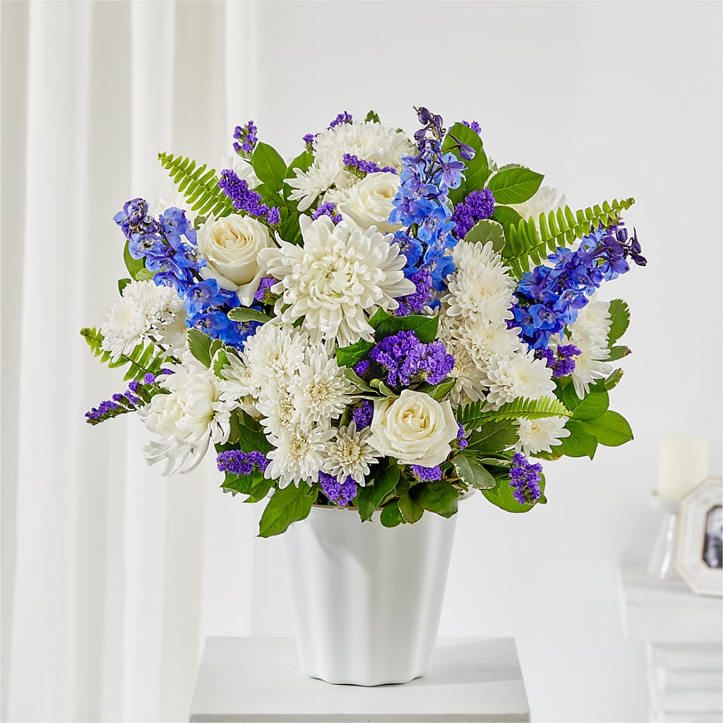 Hold Dear Tabletop Basket – THE FLORAL SHOP BY LOWE'S NURSERY, Morganton NC