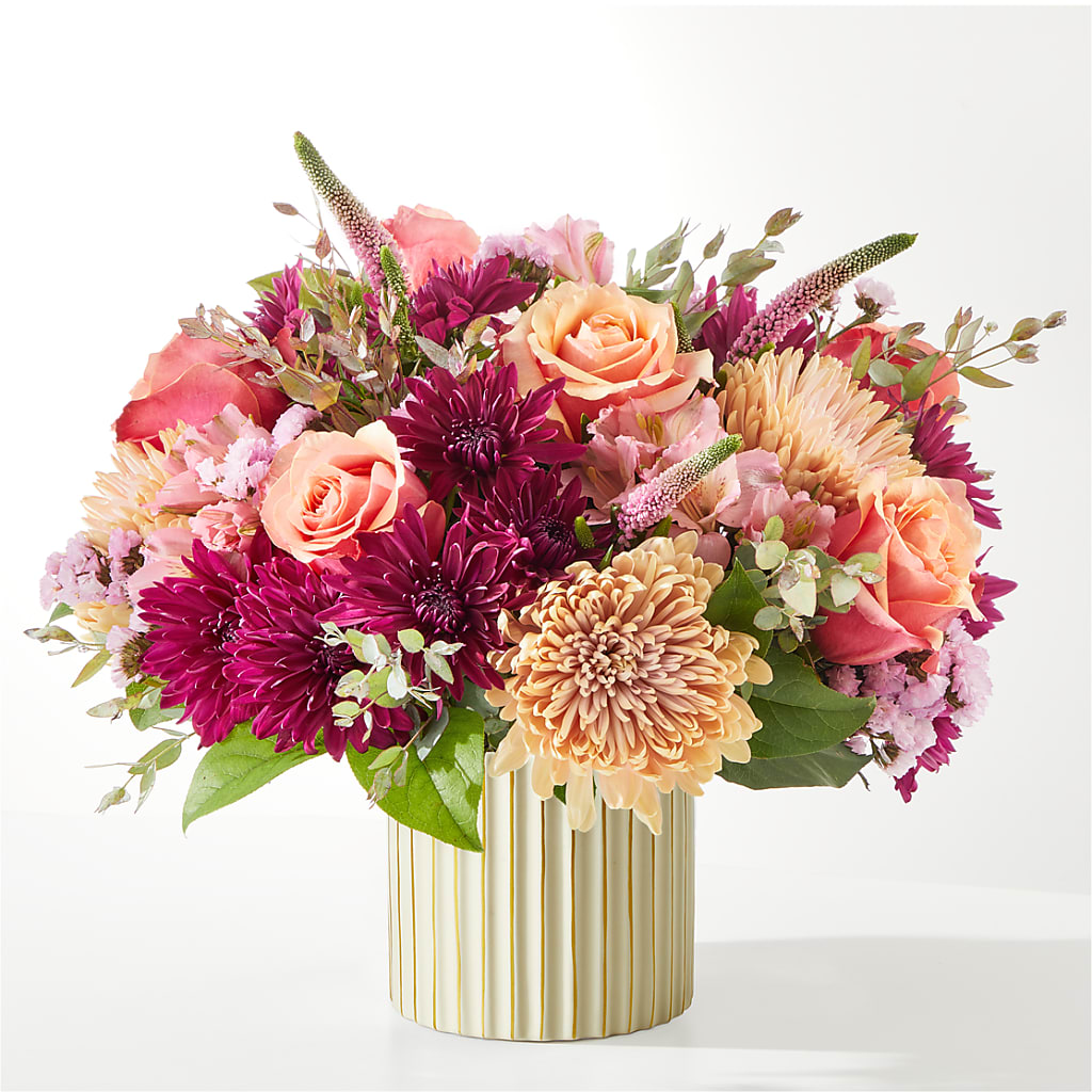 Berry Cobbler Bouquet with Ivory Vase – THE FLORAL SHOP BY LOWE'S NURSERY, Morganton NC