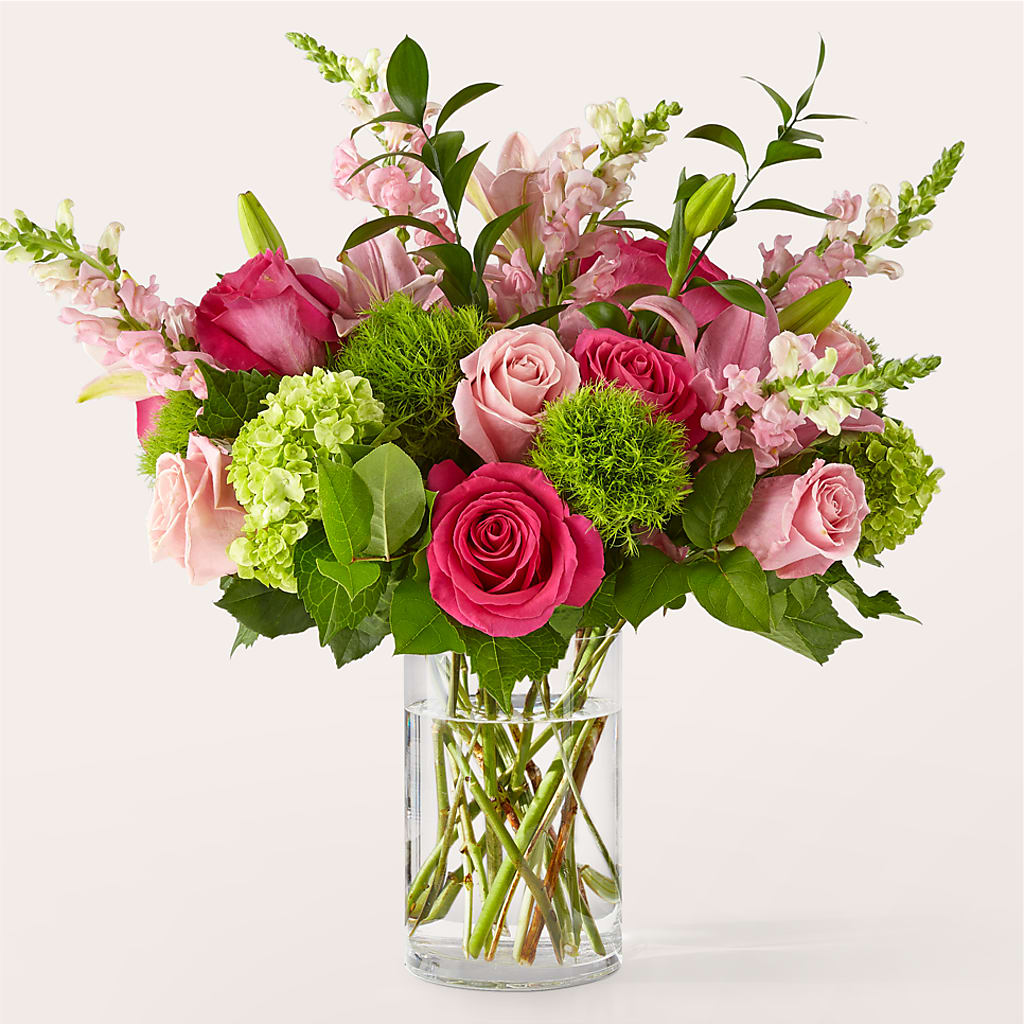Fit for a Queen Luxury Bouquet – THE FLORAL SHOP BY LOWE'S NURSERY, Morganton NC