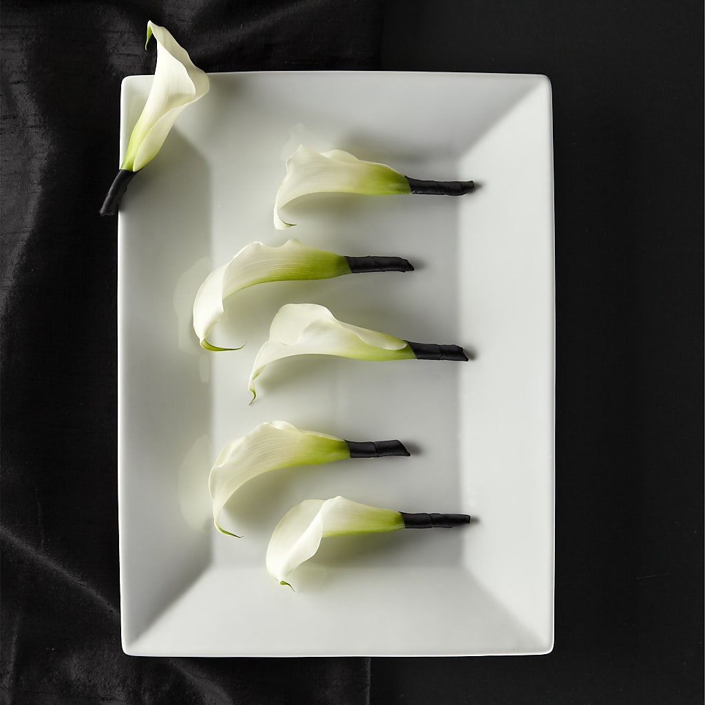 Calla Lily Promise Boutonniere – THE FLORAL SHOP BY LOWE'S NURSERY, Morganton NC