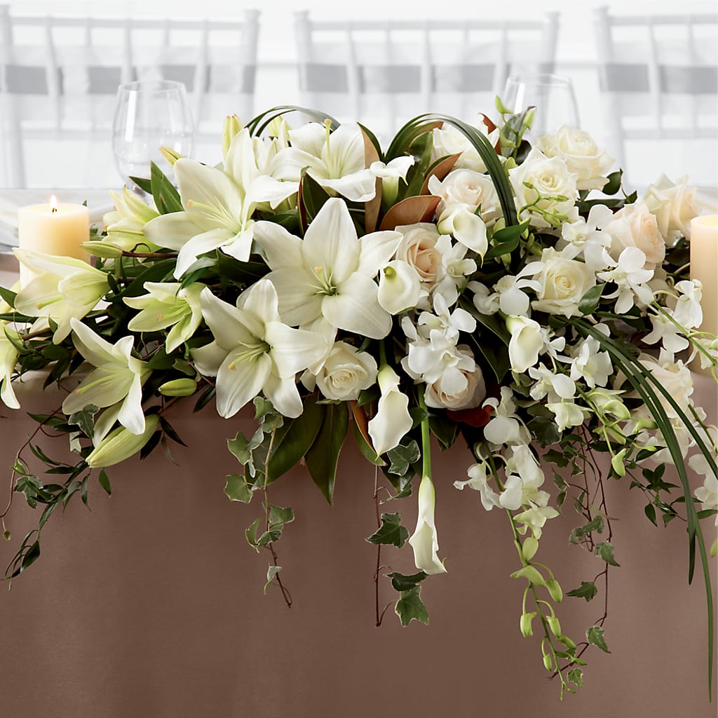 White Linen Arrangement – THE FLORAL SHOP BY LOWE'S NURSERY, Morganton NC