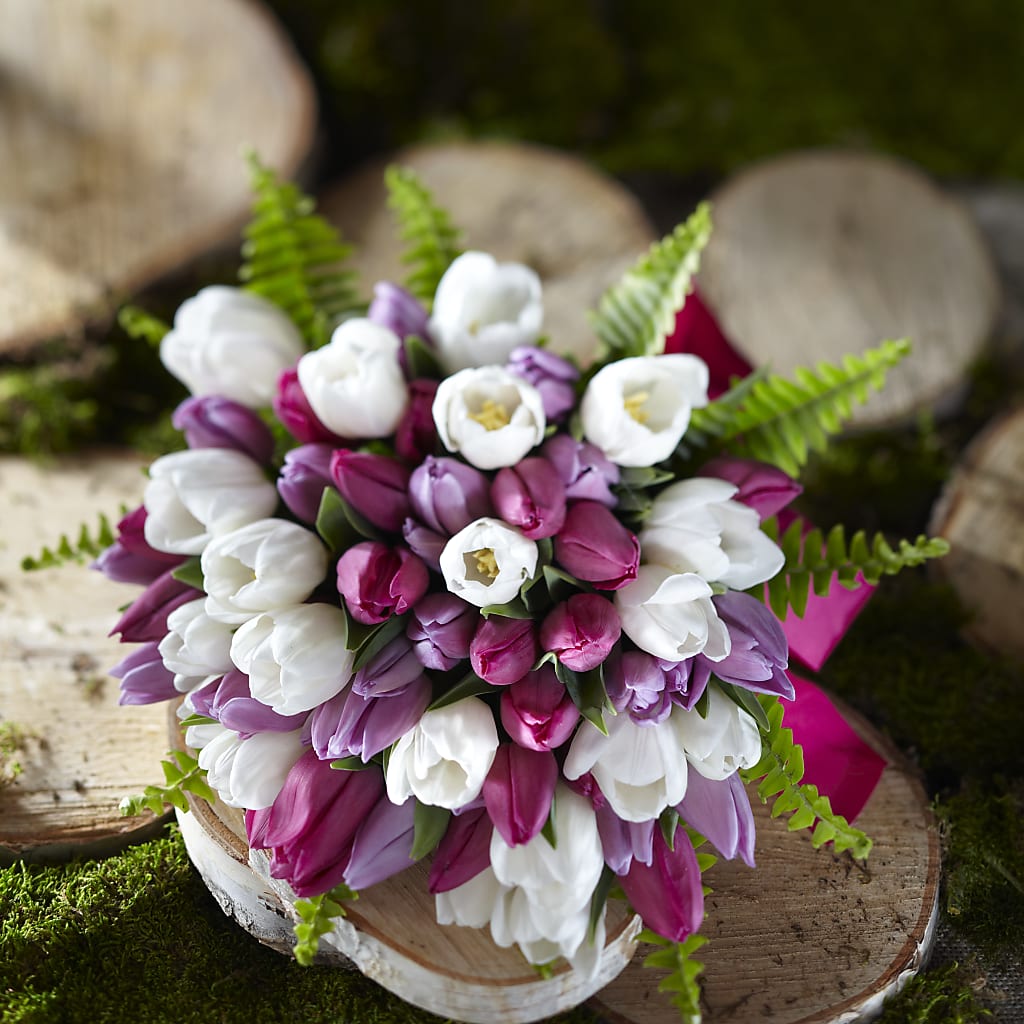 Steal My Heart Bouquet – THE FLORAL SHOP BY LOWE'S NURSERY, Morganton NC