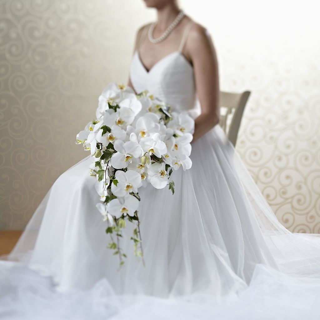 Classic White Bouquet – THE FLORAL SHOP BY LOWE'S NURSERY, Morganton NC