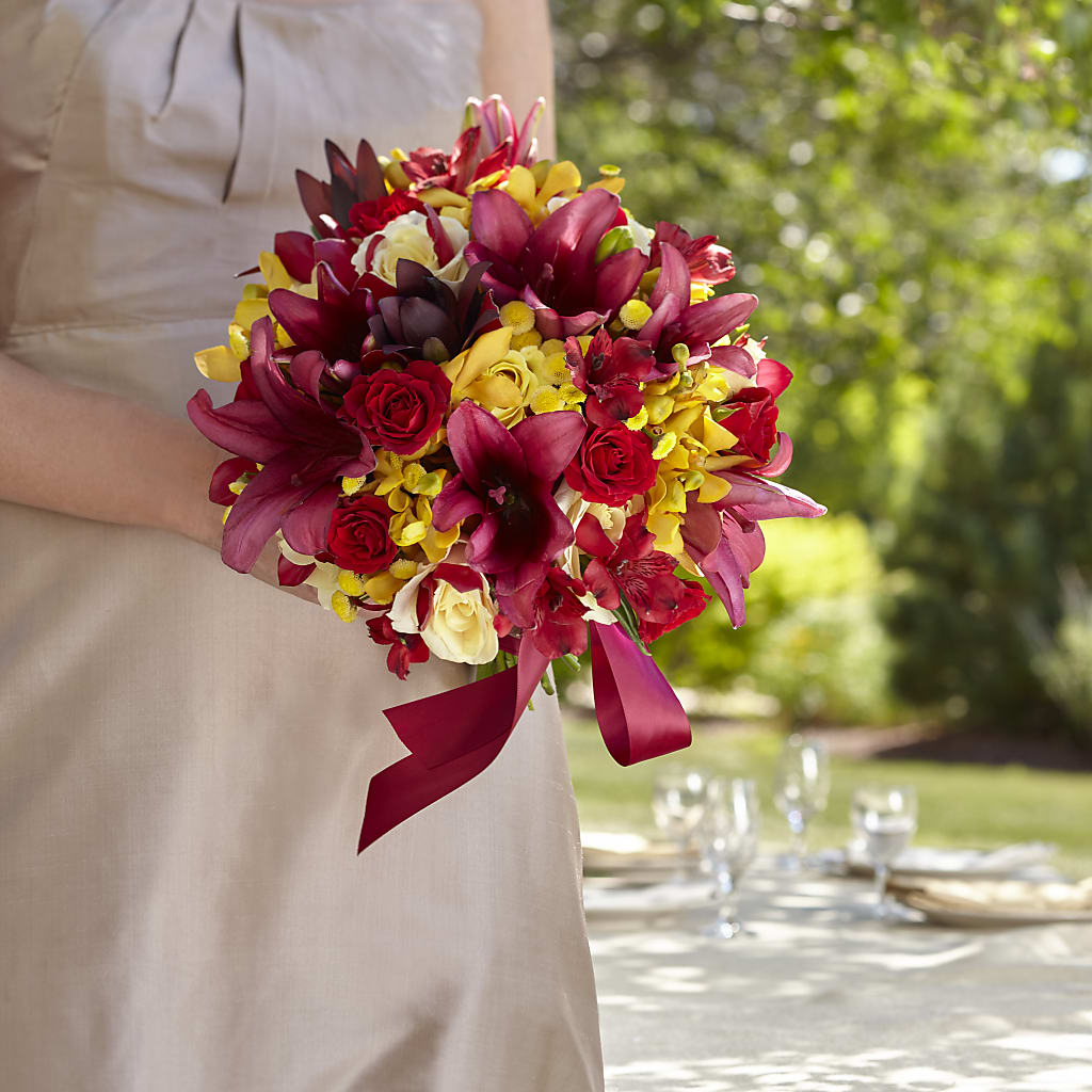 Sunningdale Bouquet – THE FLORAL SHOP BY LOWE'S NURSERY, Morganton NC