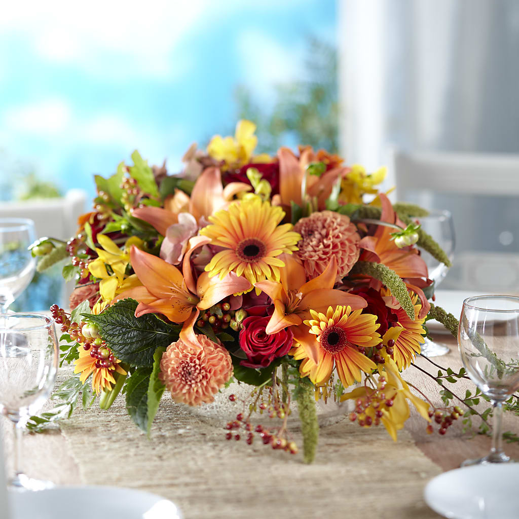 One and Only Centerpiece – THE FLORAL SHOP BY LOWE'S NURSERY, Morganton NC