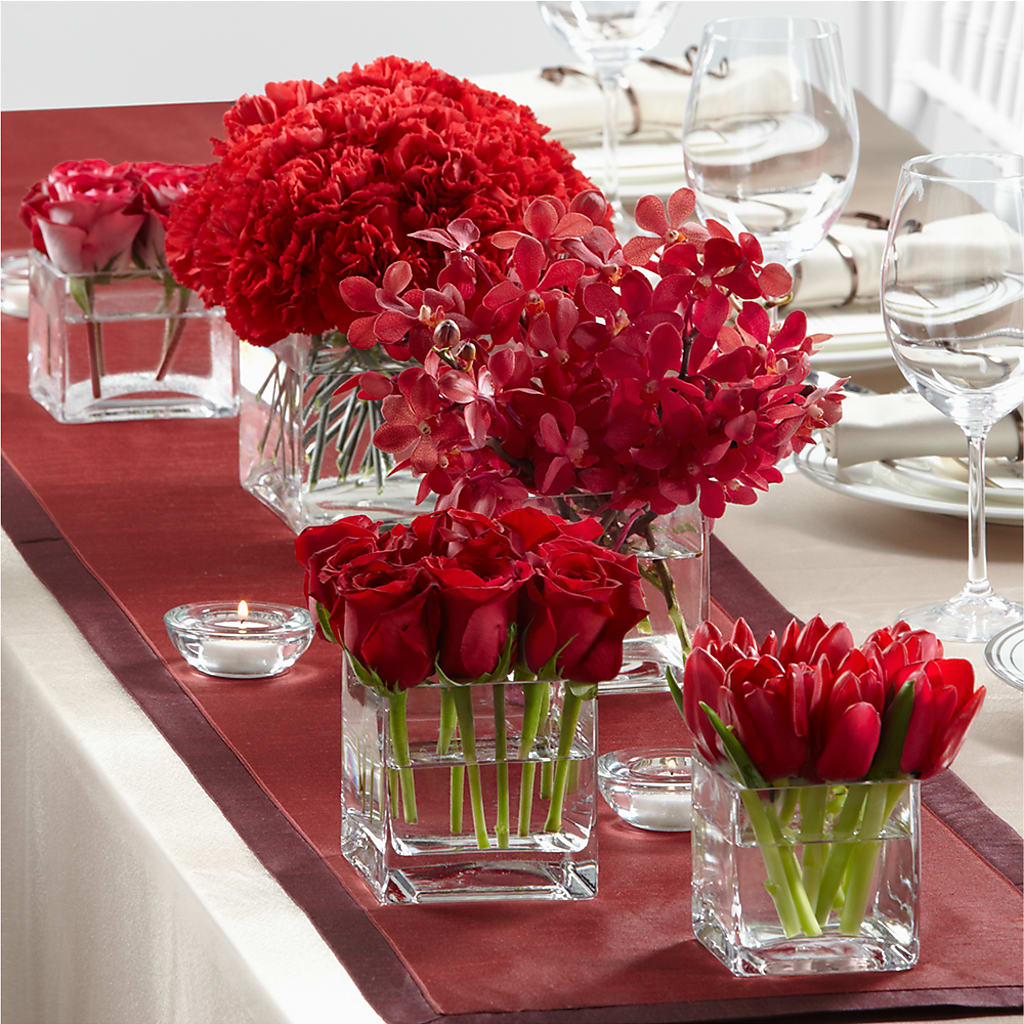 Modern Grace Centerpiece – THE FLORAL SHOP BY LOWE'S NURSERY, Morganton NC