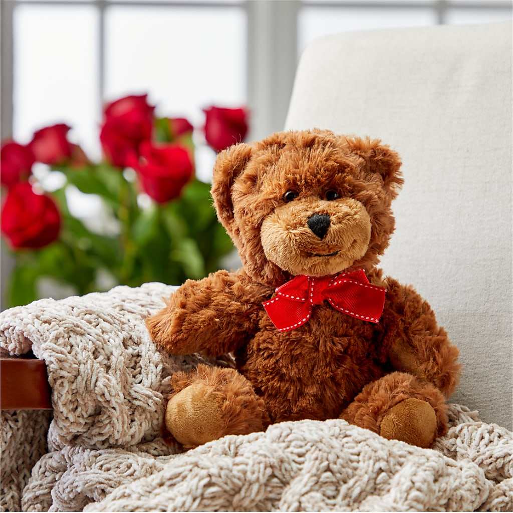 Romantic Long Stem Red Rose Bouquet Bundles – THE FLORAL SHOP BY LOWE'S NURSERY, Morganton NC