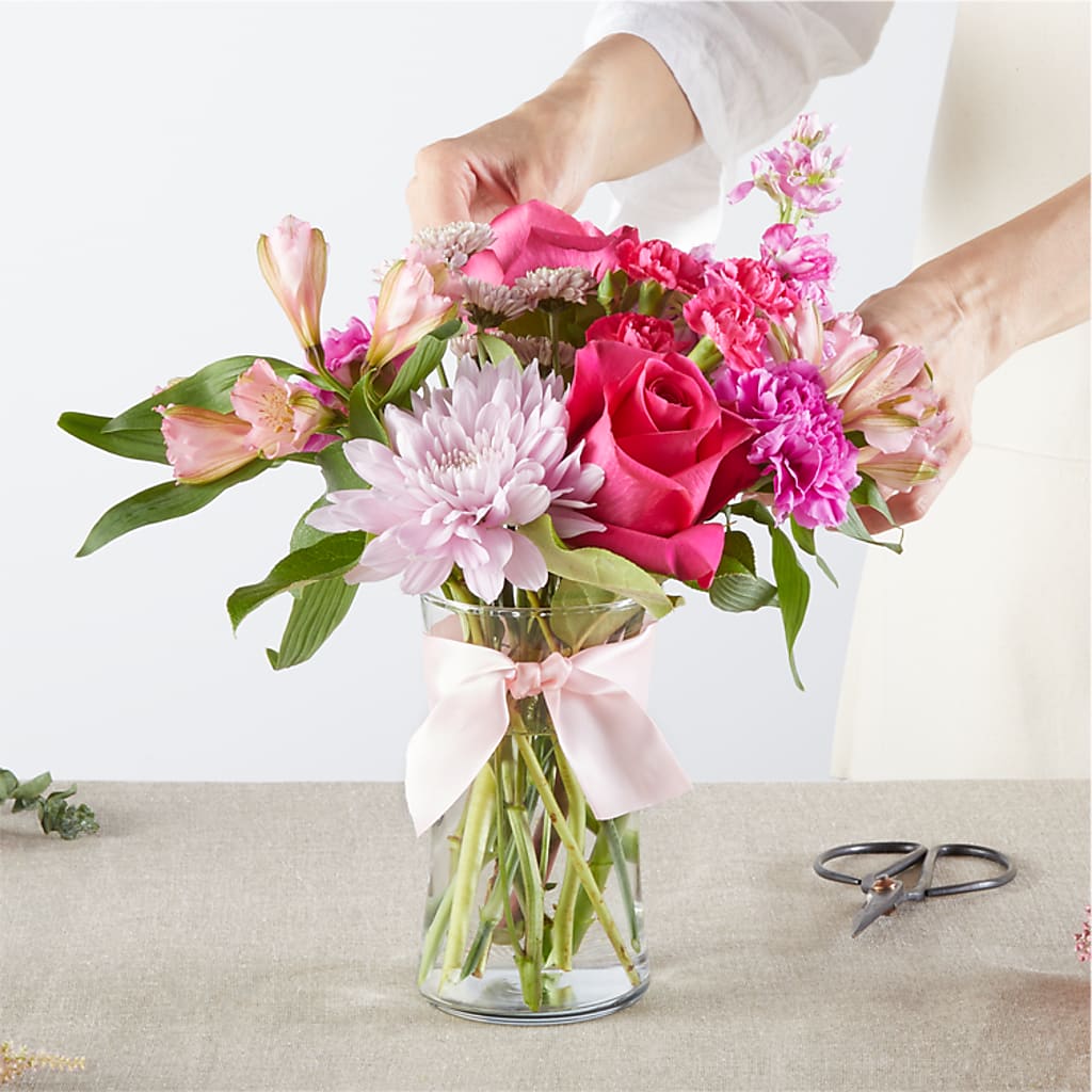 Pink Ribbon - A Florist Original – THE FLORAL SHOP BY LOWE'S NURSERY, Morganton NC