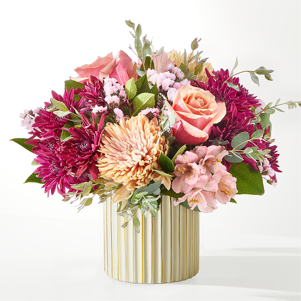 Berry Cobbler Bouquet with Ivory Vase – THE FLORAL SHOP BY LOWE'S NURSERY, Morganton NC