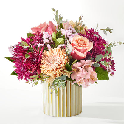 Berry Cobbler Bouquet with Ivory Vase – THE FLORAL SHOP BY LOWE'S NURSERY, Morganton NC