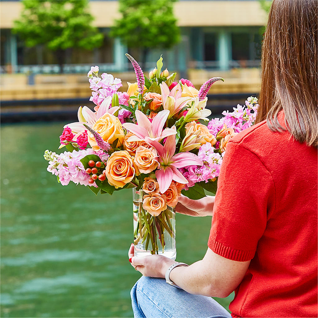 Bisous Bouquet – THE FLORAL SHOP BY LOWE'S NURSERY, Morganton NC